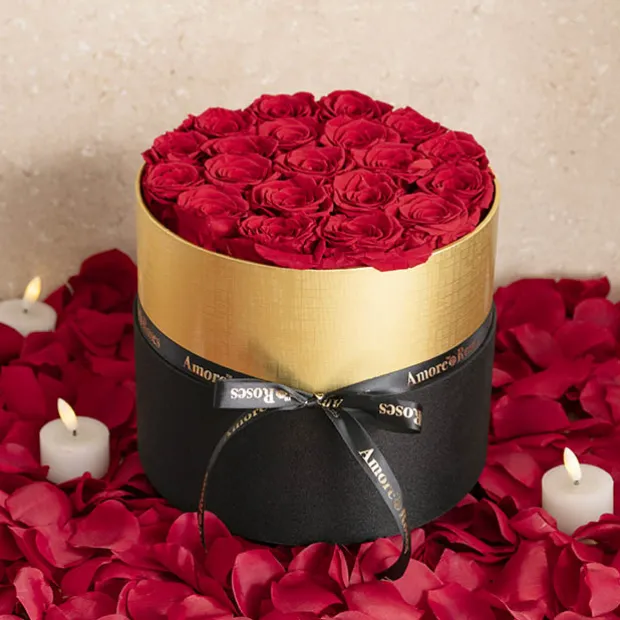 Amore Forever Rose x20 Head in Black Hat Box Red (23x26cmH)