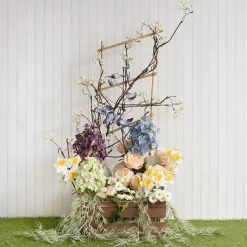 Berry Twig Vine Garland White (140cmL)