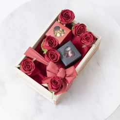 Bomboniere Chocolate Heart Box Black Pack 20 (70x70x70mmH)