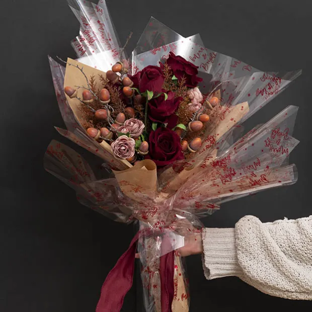 Cello Clear Merry & Bright 40mic Red (50x70cm) Pack 100