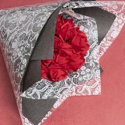 Cello Clear 40mic Lace White 100 Pack (50x70cm)