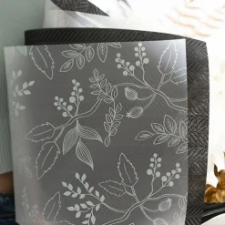 Cello Frosted Hand Drawn Leaves 40mic Green Pk100 (50x70cm)