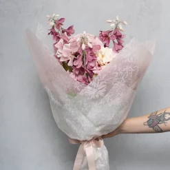 Cello Frosted 40mic Chrysanthemums White Pk100 (50x70cm)