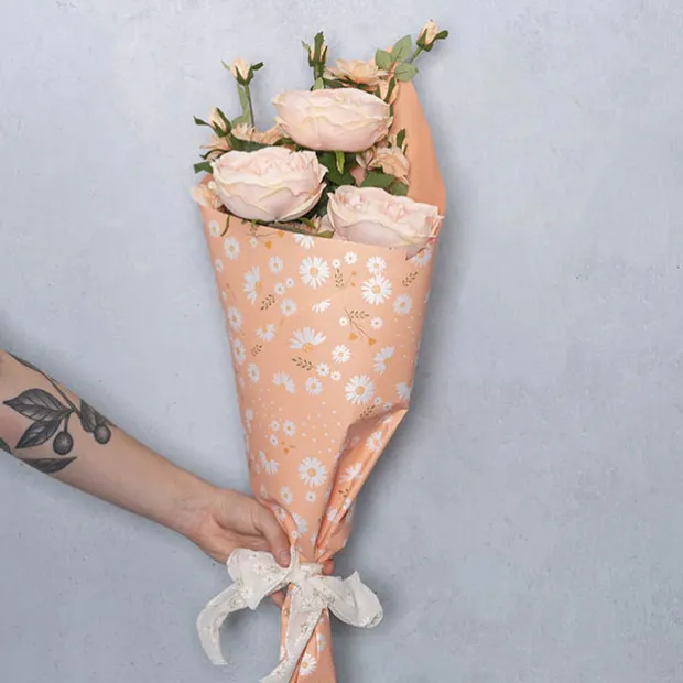 Cello Regal Pro 65mic Daisy Daze Nectar Pk100 (50x70cm)