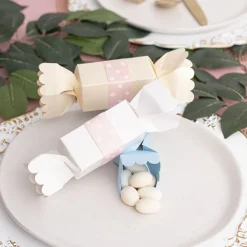 Chocolate Lolly BonBon Box Cream Pack 20 (40x40x80mmH)