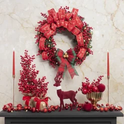 Classic Christmas Pine Wreath Green (60cmD)