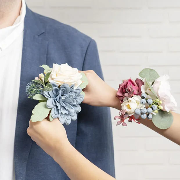 DIY Rose Peony & Berry Arrangement Box Red (26x25x6cmH)