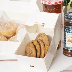 Donut Single Baked Goods Window Box White (99x99x70mmH)