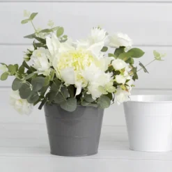 Eucalyptus Baby Blue Leaf Spray Grey (90cmH)