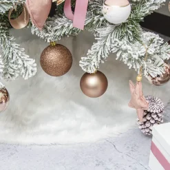 Faux Fur Christmas Tree Skirt White (102cmD)