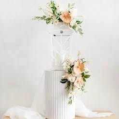 Fibreglass Ripple Plinth Round Gloss White (32cmDx50cmH)