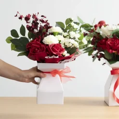 Flower Bouquet Classic POD Small Pack 5 White (14x14x22Hcm)