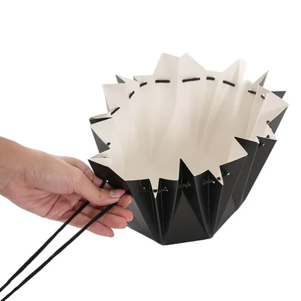 Flower Bouquet Designer Pod Pack 10 Black (13.8x14.4Hcm)