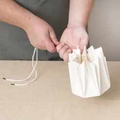 Flower Bouquet Designer Pod Pack 10 White (13.8x14.4Hcm)