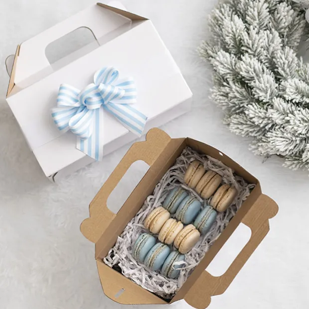 Gable Box Flat packed Medium White (21.5x12x14Hcm)