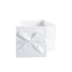 Gift Box Large with Bow Flat Pack White (224x224x215mmH)