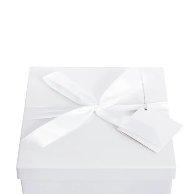 Gift Box Large with Bow Flat Pack White (224x224x215mmH)