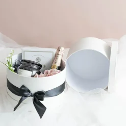 Gift Flower Box Ribbed Round Warm White Set 2 (24x14.5Hcm)