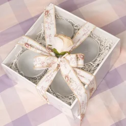 Gift Hamper Box with PVC Lid Square White (30Lx30Wx12Hcm)