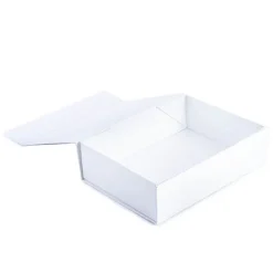 Hamper Gift Box Magnetic Flap Medium White (32x24x9cmH)