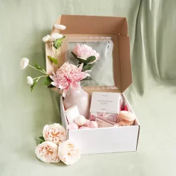 Hamper Gift Box PVC Window Square White (29.5x28.5x12.5cmH)