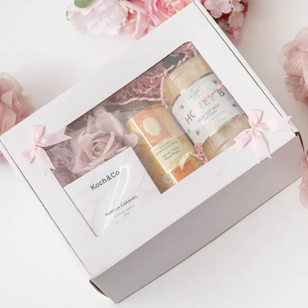 Hamper Gift Box PVC Window Medium White (31.5x22.5x12.5cmH)