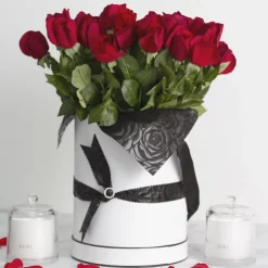 Hat Flower Box Deluxe Silhouette Round White Blk (25Dx35cmH)