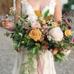 Holly Chapple Bouquet Egg 6" (7Dx15cm) Dark Green