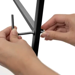 Metal Easel Black (150cmH)