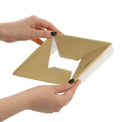 Mini Posy Box Gloss Autolock Base Pk25 Gold (13x12cmH)