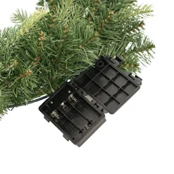 Mixed Christmas Pine LED Wreath Green (40cmD)