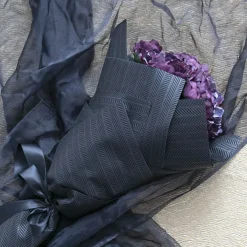 Nonwoven Embossed Wrap Sheets Willow Black Pk 50 (50x70cm)