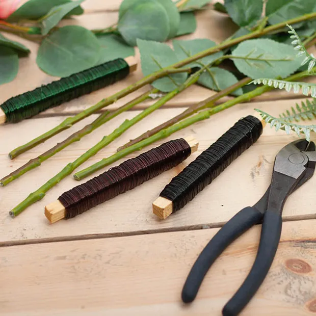 Painted Metallic Wire 0.55mmx50m on Stick 100g Black 23ga