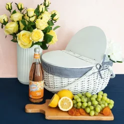 Picnic Basket w Cheese Board Lid White (45x33x21cmH)