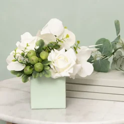 Posy Box Petite Minty Fresh Pack 20 (10x10x10cmH)