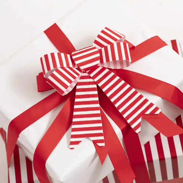 Pre-Made Bow Velvet Stripe Top Pack 2 Red White (14*18cm)