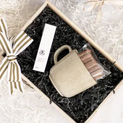 Premium Shredded Paper Filler Crinkle Cut Black 5kg Box