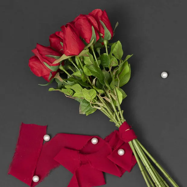 Rose Bud Bouquet x 10 Heads Red (46cmH)