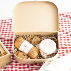 Shredded Paper Filler Food Grade 3mm Brown Kraft 1kg Box