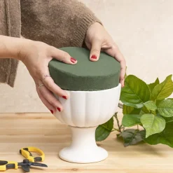 Strass Floral Foam IDEAL Cake Cylinder Medium (17Dx9cmH)