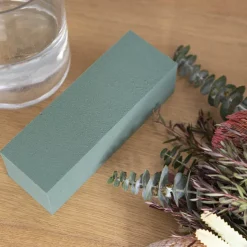 Strass IDEAL Wet Floral Foam 32 Slim Bricks (23x7x8 cm)