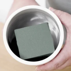 Strass IDEAL Wet Floral Foam 32 Slim Bricks (23x7x8 cm)