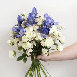 Tea Rose Spray 5 Heads White (65cm)