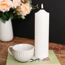 Wax LED Trueflame Flickering Pillar Candle White (7.5X25cmH)