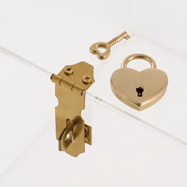 Wishing Well Clear Acrylic Box with Heart Lock (30x30x30cmH)