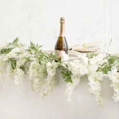 Wisteria x 9 Head Vine Garland White (200cmL)