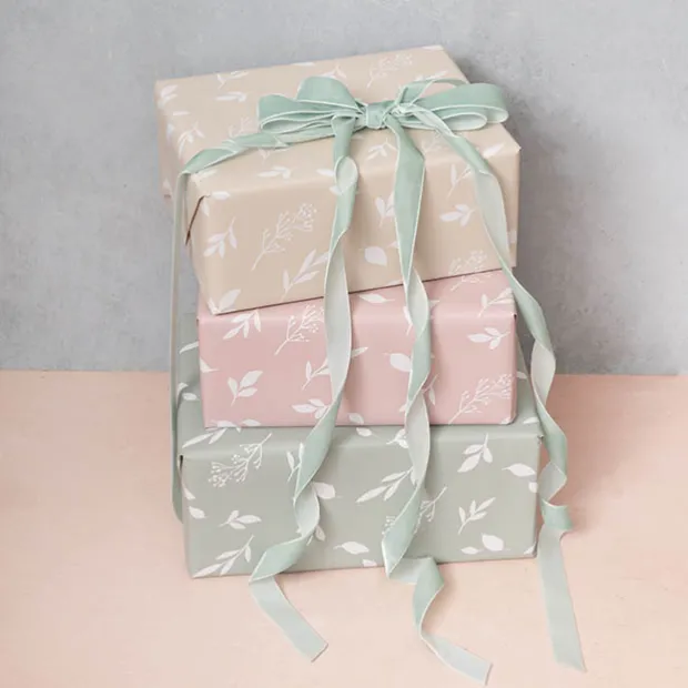 Wrapping Paper Roll Leaf Sprays Print Gloss Pink (70cmx25m)